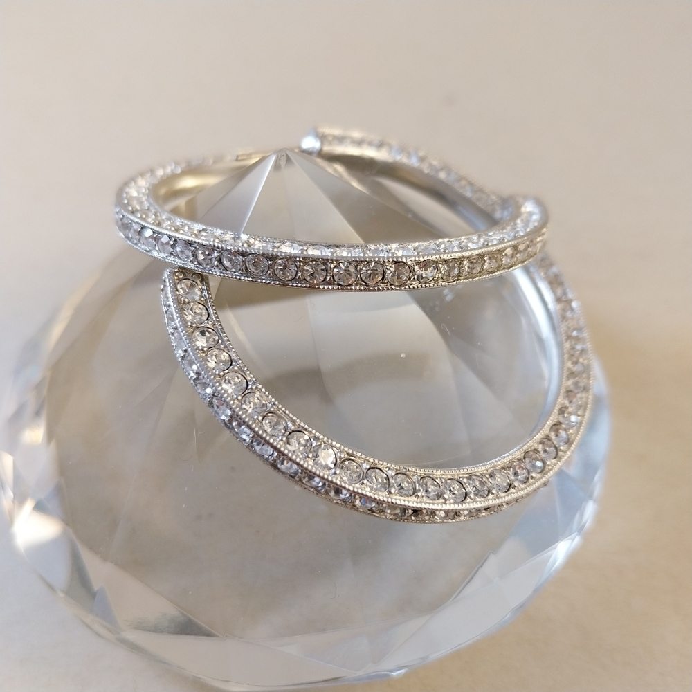 Vintage Kenneth Lane Sparkling Silver Crystal Hoop Earrings - Picture 13 of 16